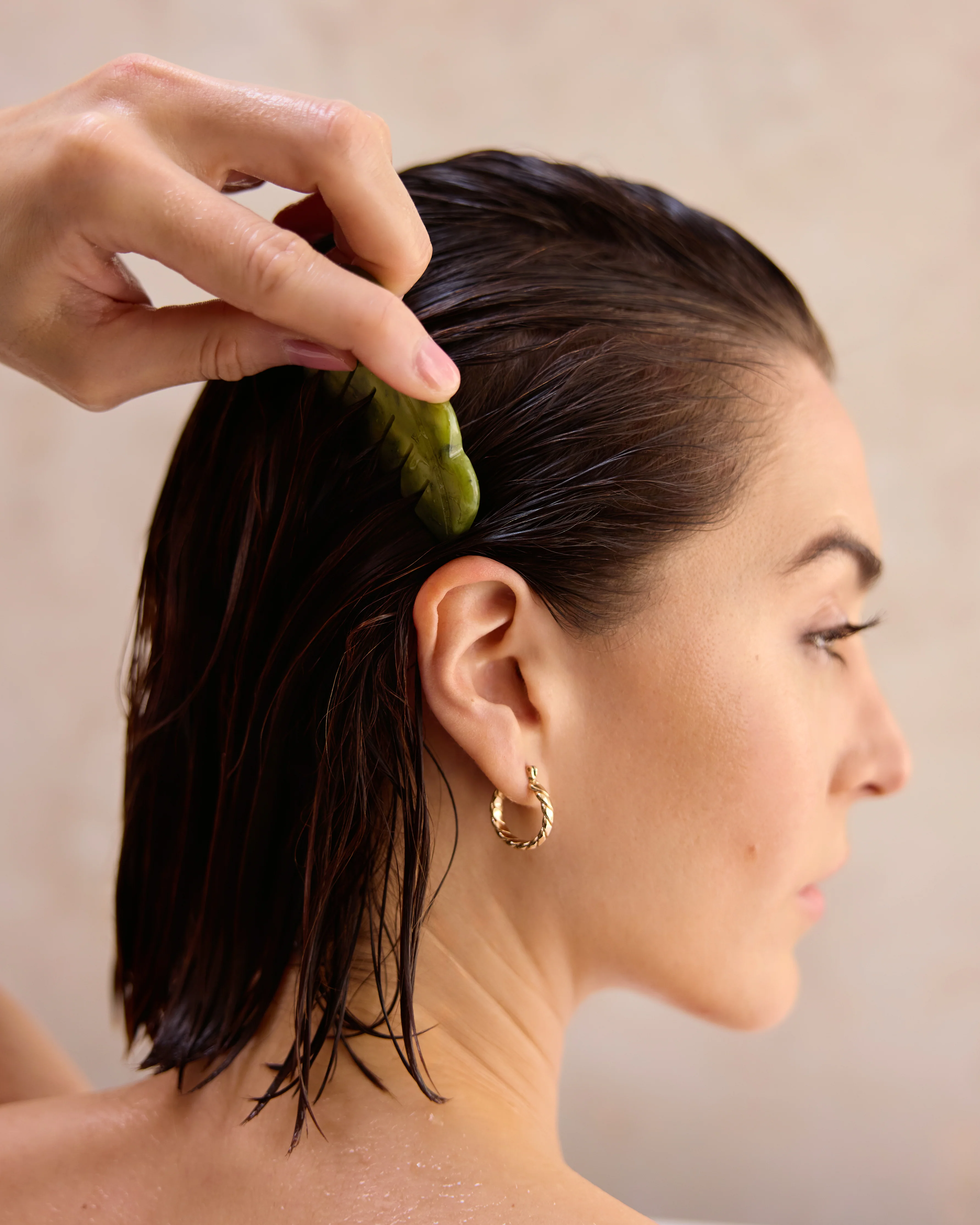 Scalp Exfoliating Shampoo - Image 3